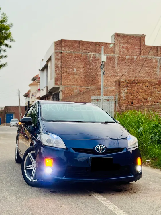 Toyota Prius 2010 for Sale in Faisalabad Image-1