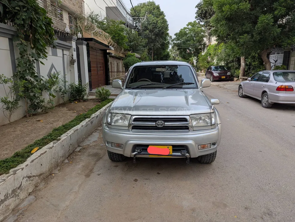 Toyota Surf 2000 for Sale in Karachi Image-1
