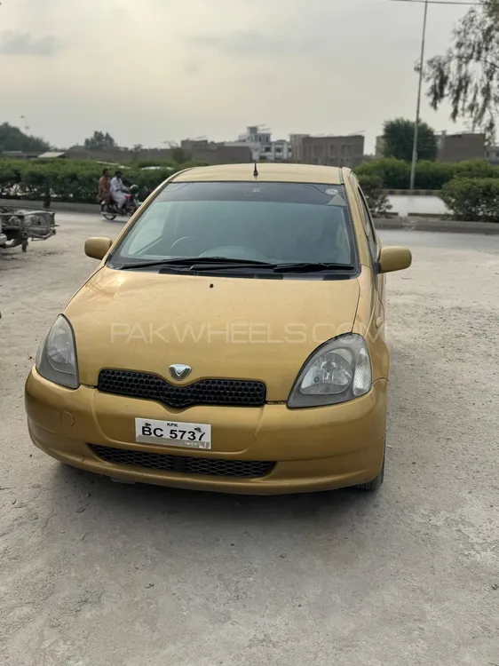Toyota Vitz 1999 for Sale in Peshawar Image-1