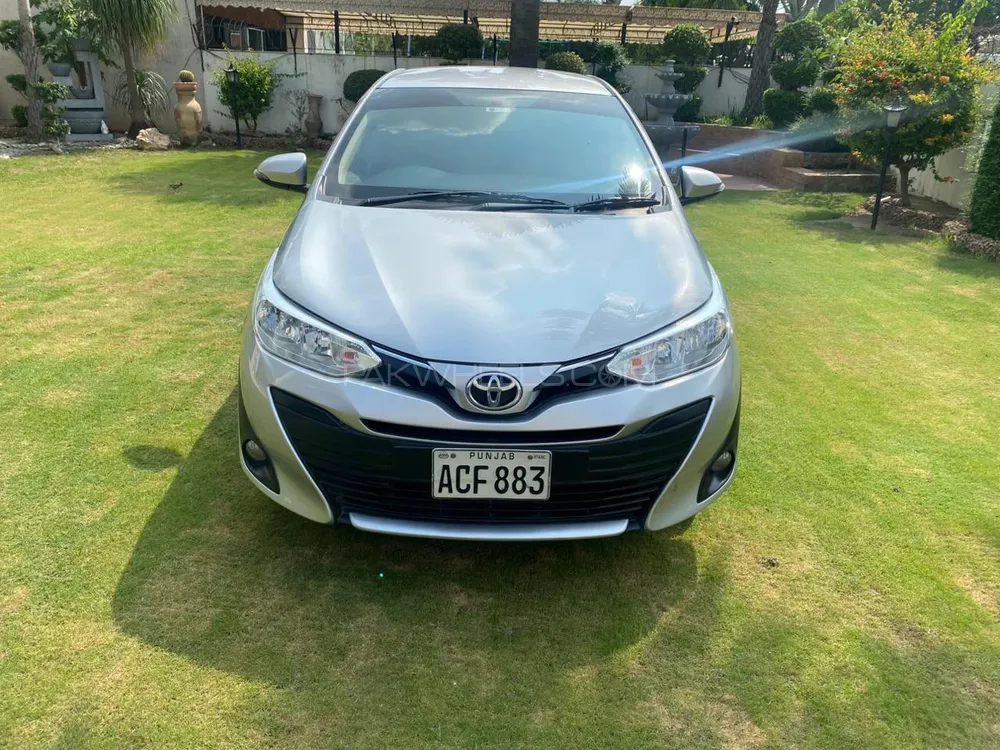 Toyota Yaris Sedan 2021 for Sale in Lahore Image-1