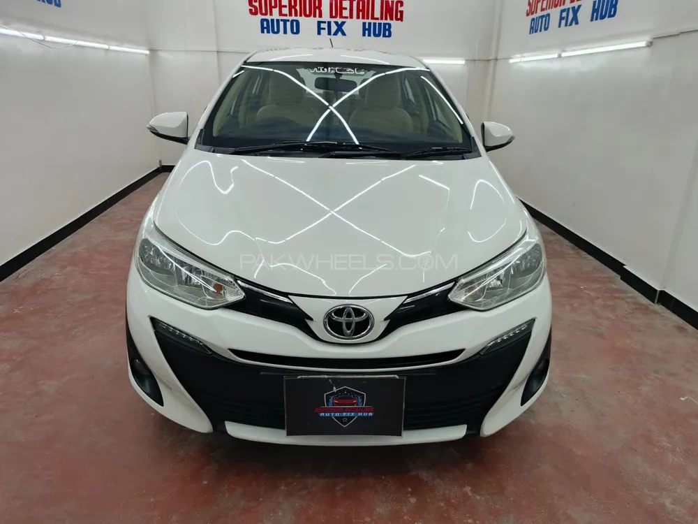 Toyota Yaris Sedan 2021 for Sale in Karachi Image-1