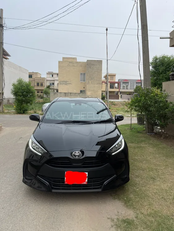 Toyota Yaris Hatchback 2021 for Sale in Lahore Image-1