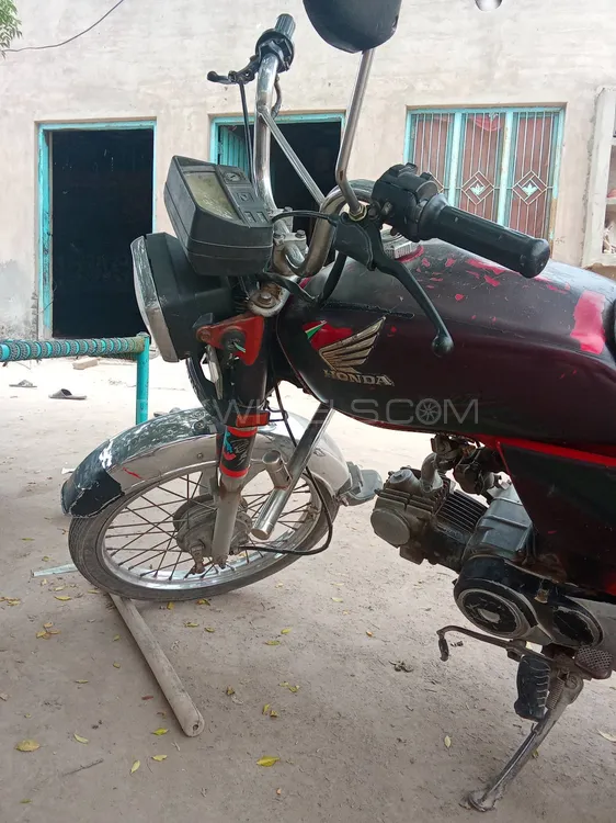 یونیک UD 70 2014 for Sale Image-1