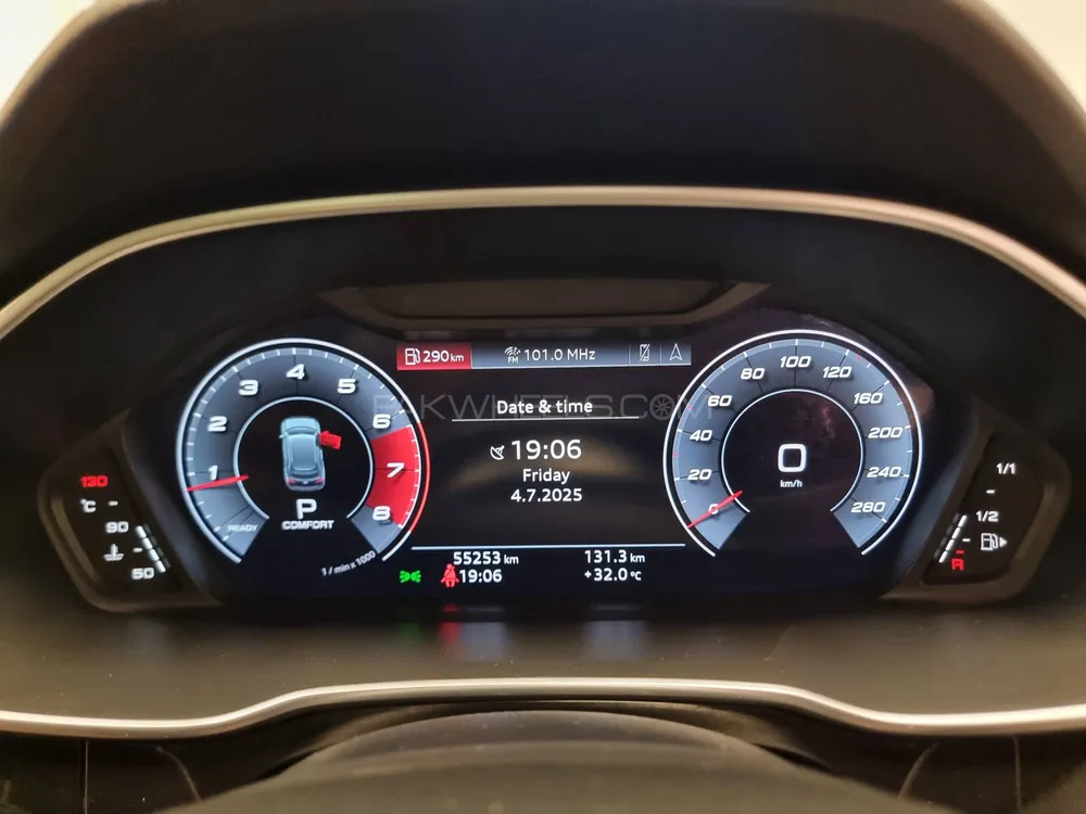 Audi Q3 2020 for Sale in Karachi Audi Q3 2020 for Sale in Karachi Image-8