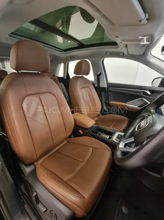 Audi Q3 2020 for Sale in Karachi Audi Q3 2020 for Sale in Karachi Image-10