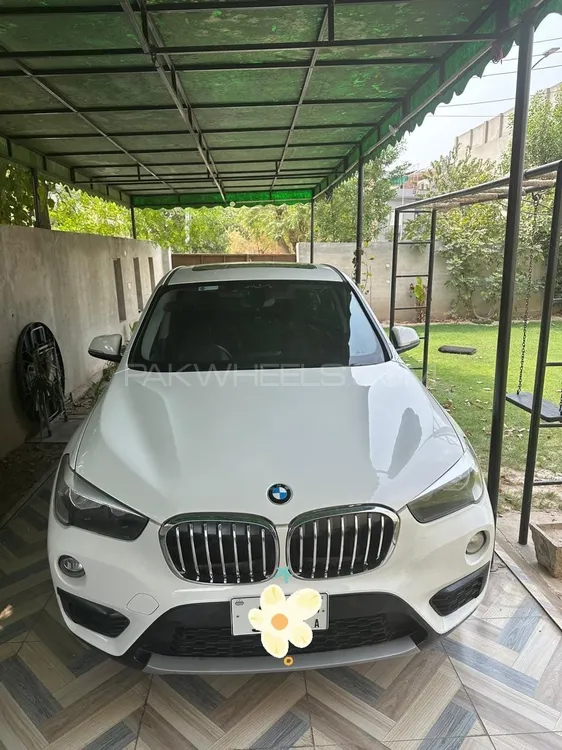 BMW X1 2017 for Sale in Faisalabad Image-1