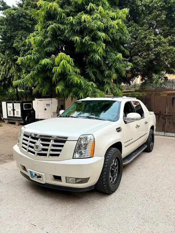 Cadillac Escalade 2008 for Sale in Lahore Image-1
