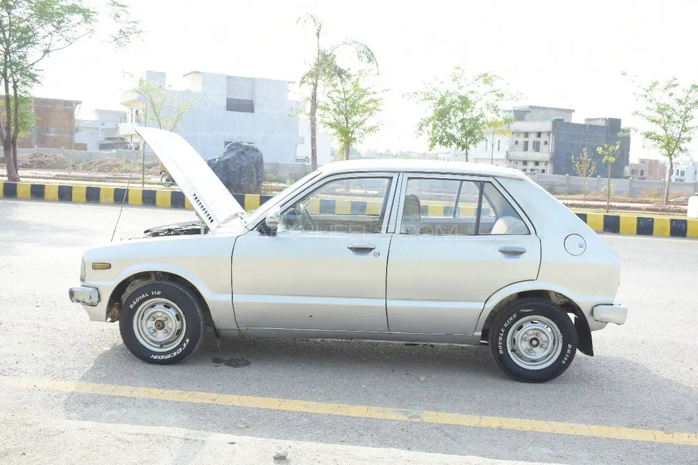 Daihatsu Charade 1982 for Sale in Islamabad Image-1