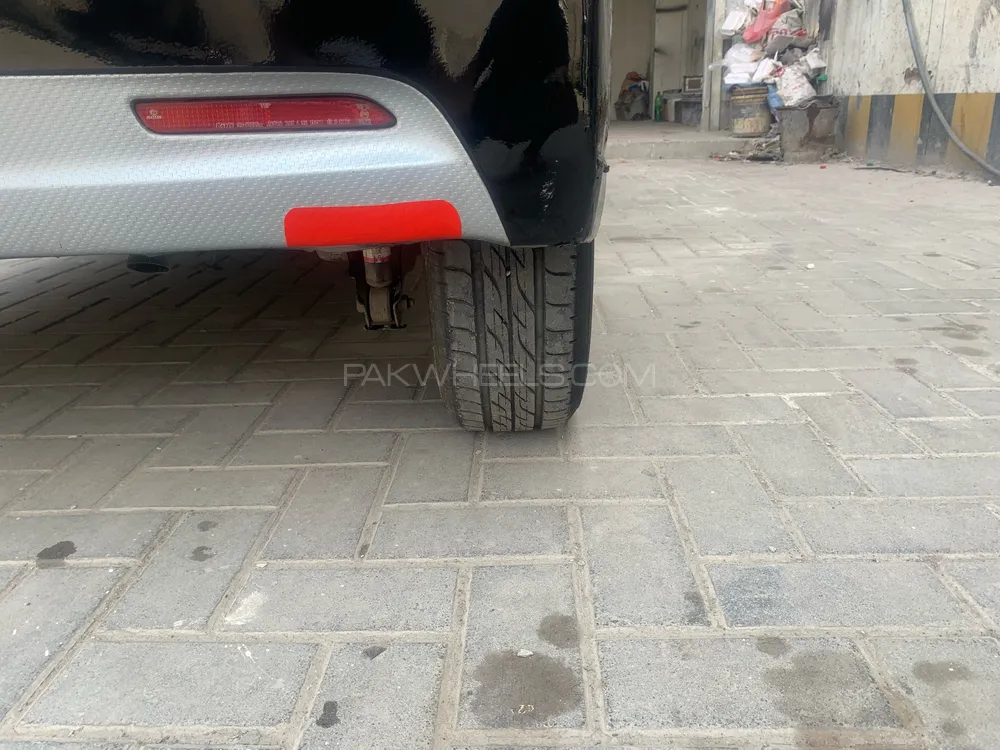 Daihatsu Move 2017 for Sale in Gujranwala Image-1