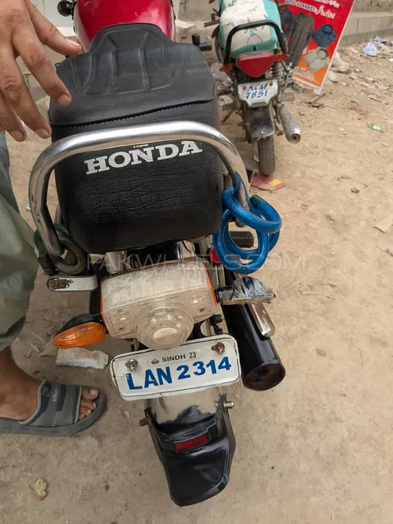 Honda CD 70 2017 for Sale Image-1