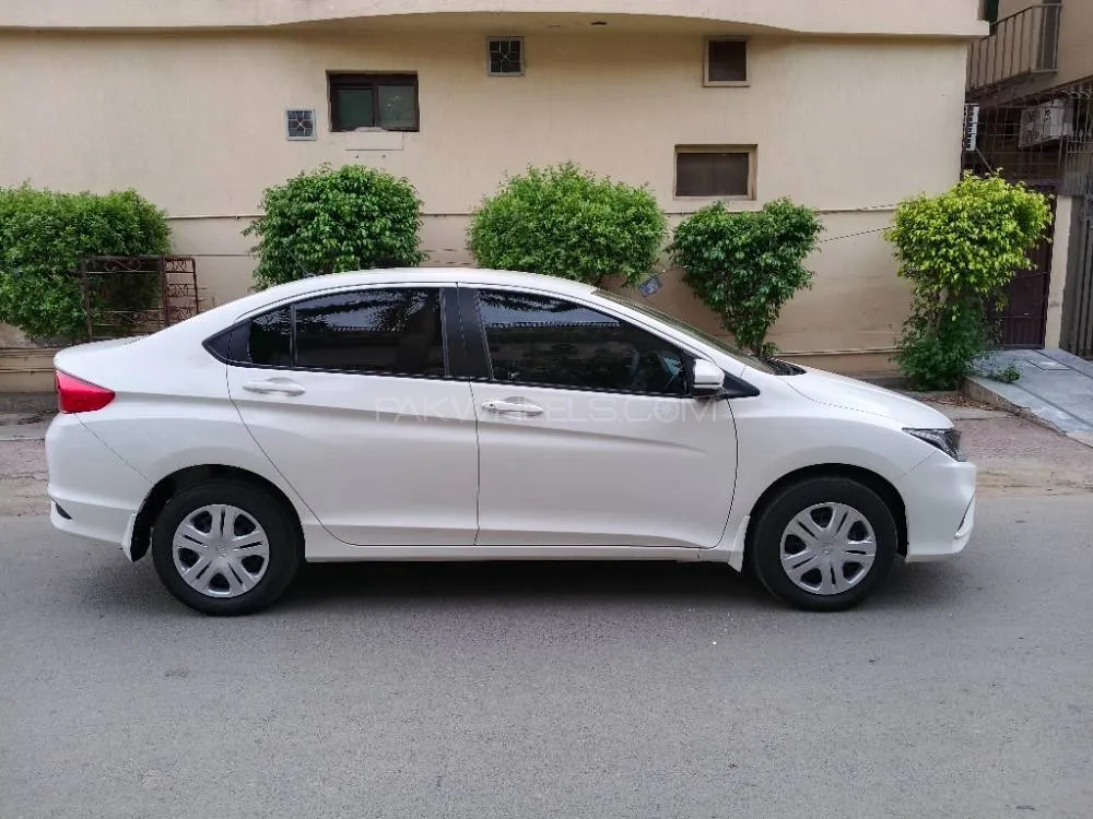 Honda City 2024 for Sale in Lahore Image-1