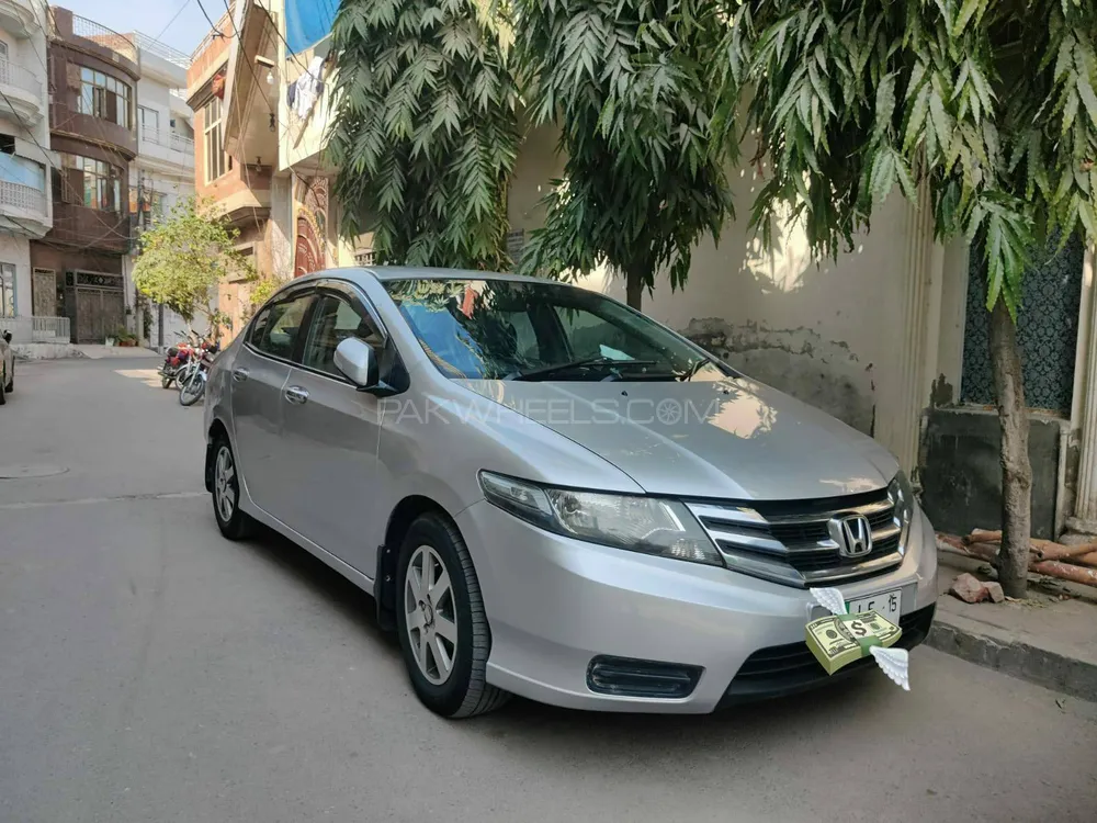 Honda City 2015 for Sale in Lahore Image-1