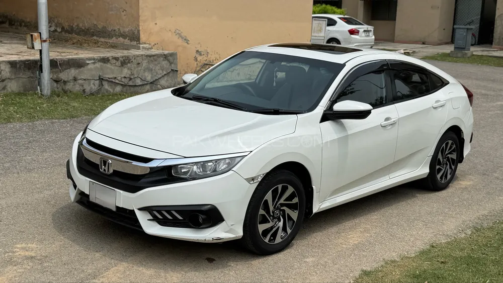 Honda Civic 2018 for Sale in Islamabad Image-1