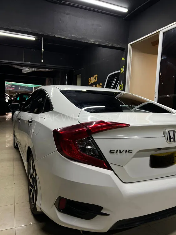 Honda Civic 2016 for Sale in Karachi Image-1