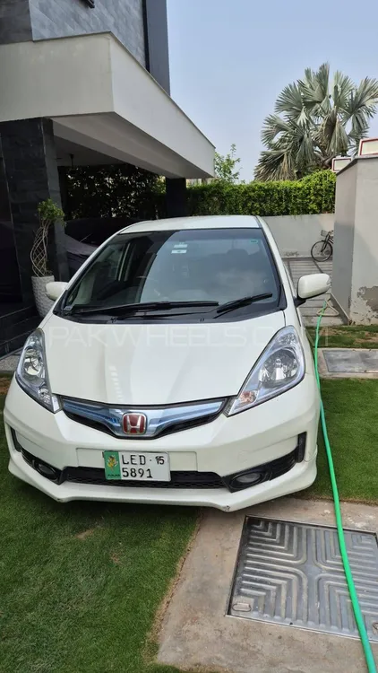 Honda Fit 2012 for Sale in Lahore Image-1
