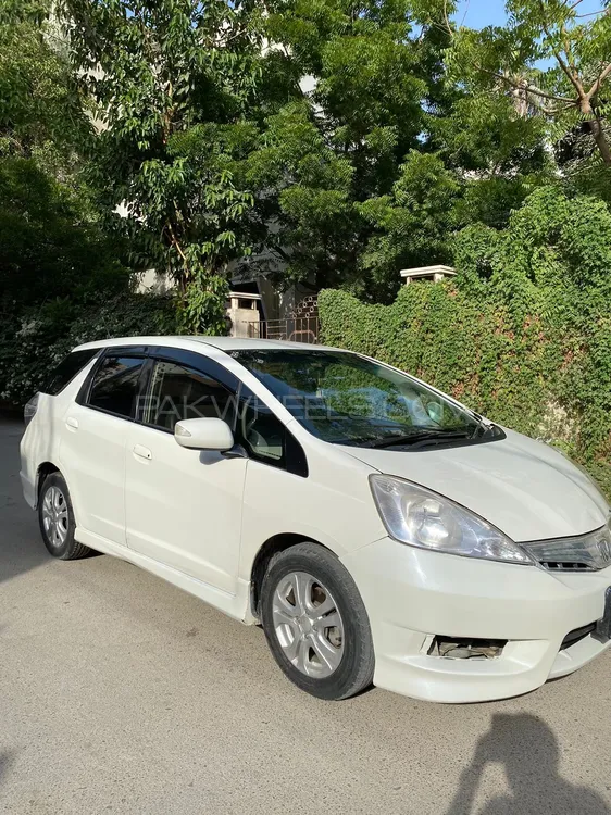 Honda Fit 2012 for Sale in Karachi Image-1