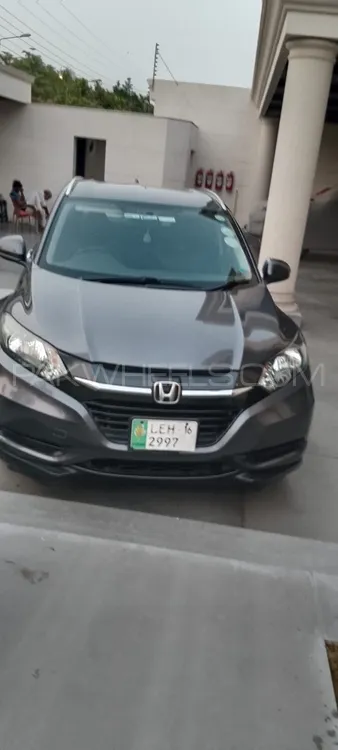 Honda HR-V 2016 for Sale in Faisalabad Image-1