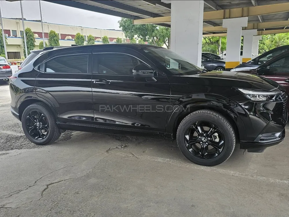 Honda HR-V 2024 for Sale in Lahore Image-1