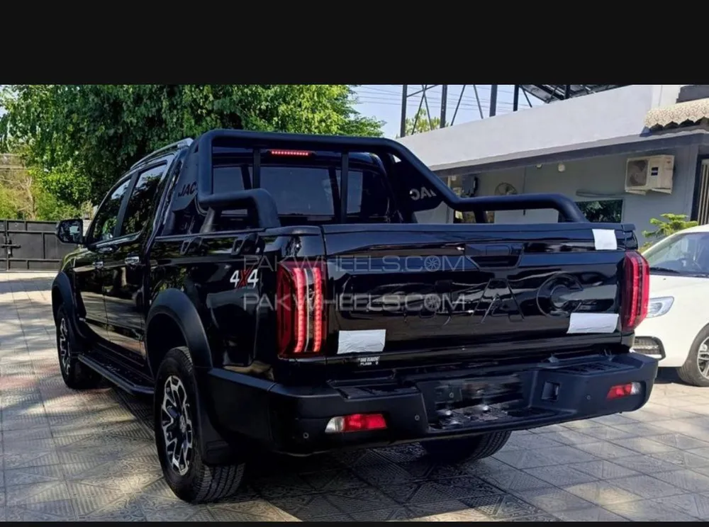 JAC T9 2025 for Sale in Karachi Image-1