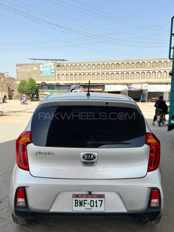 KIA Picanto 2022 for Sale in Shahdadpur Image-1
