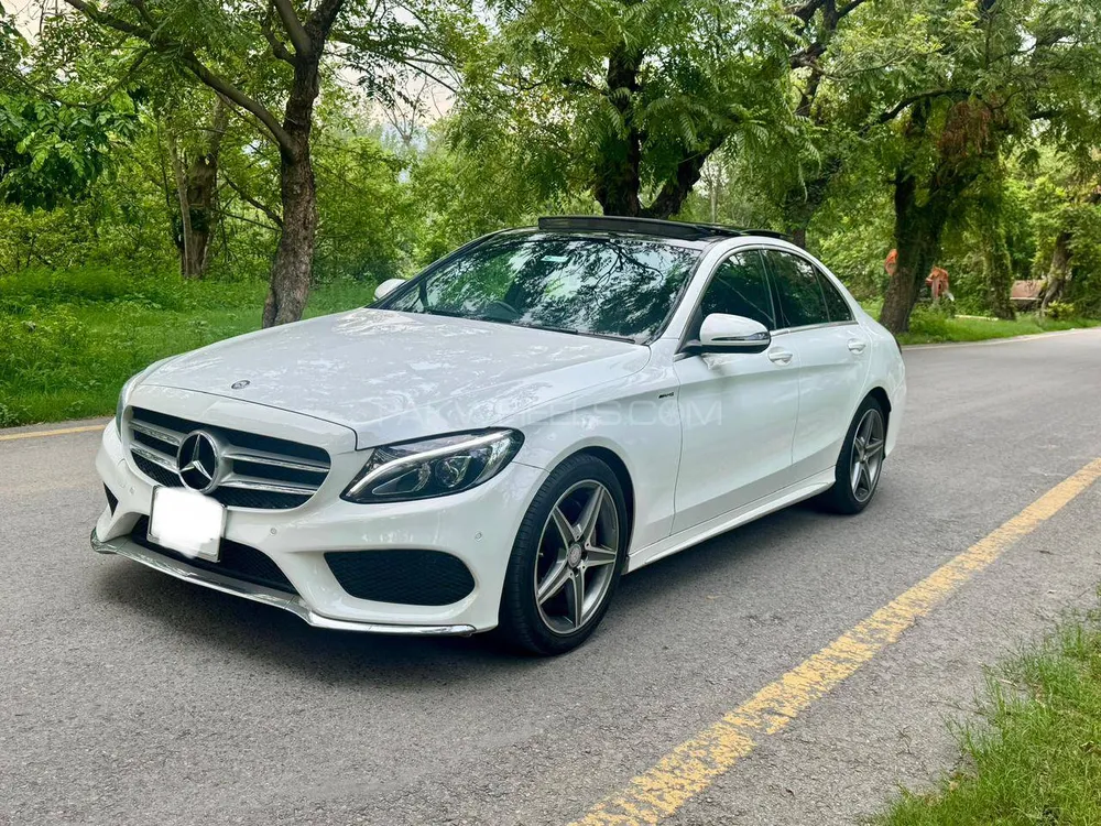 Mercedes Benz C Class 2015 for Sale in Islamabad Image-1