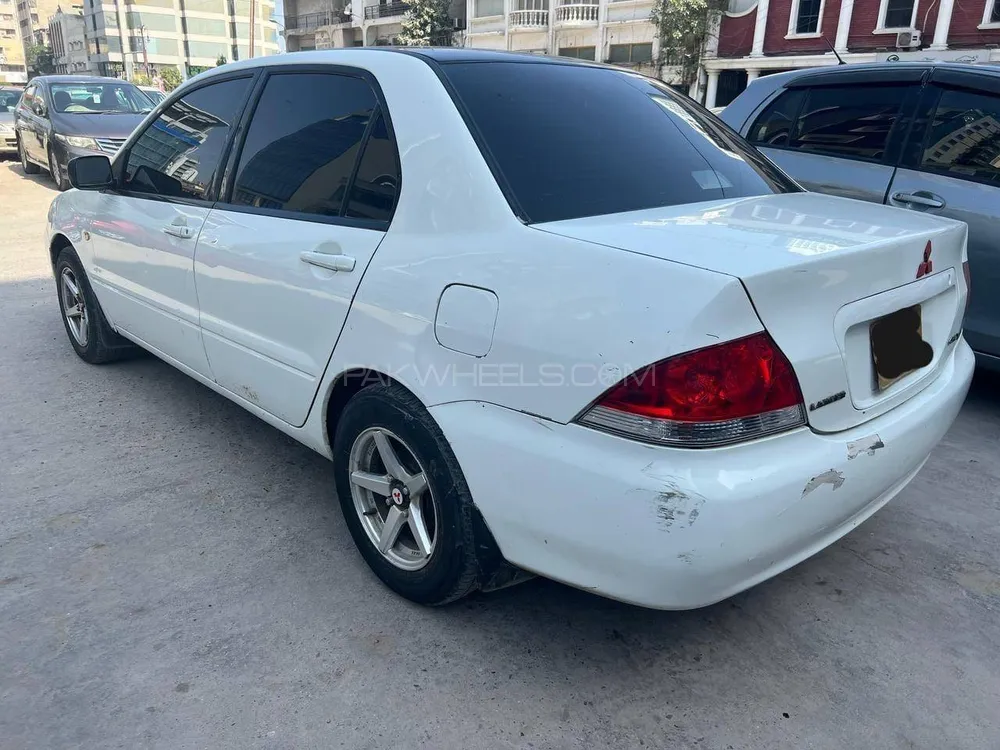 Mitsubishi Lancer 2005 for Sale in Karachi Image-1