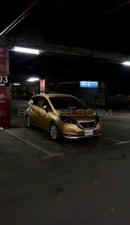 Nissan Note 2017 for Sale in Lahore Image-1