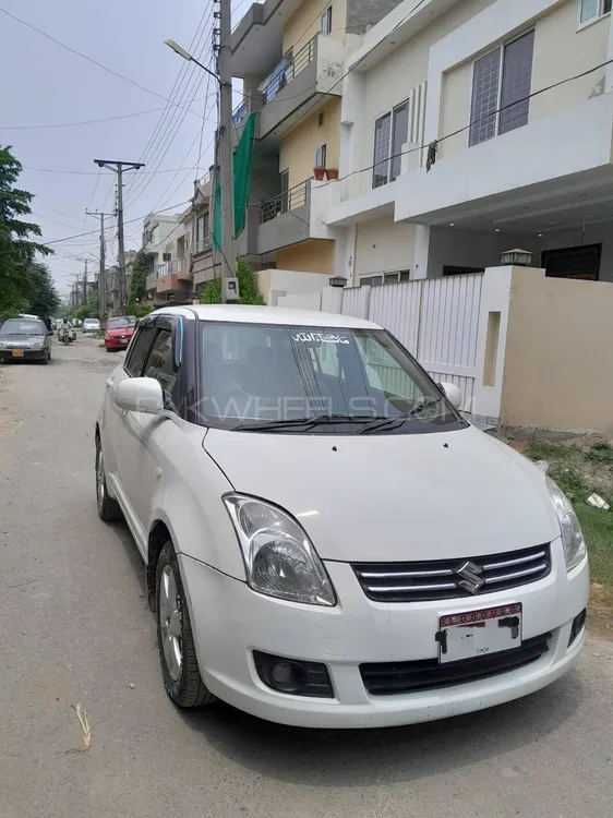 Suzuki Swift 2017 for Sale in Lahore Image-1