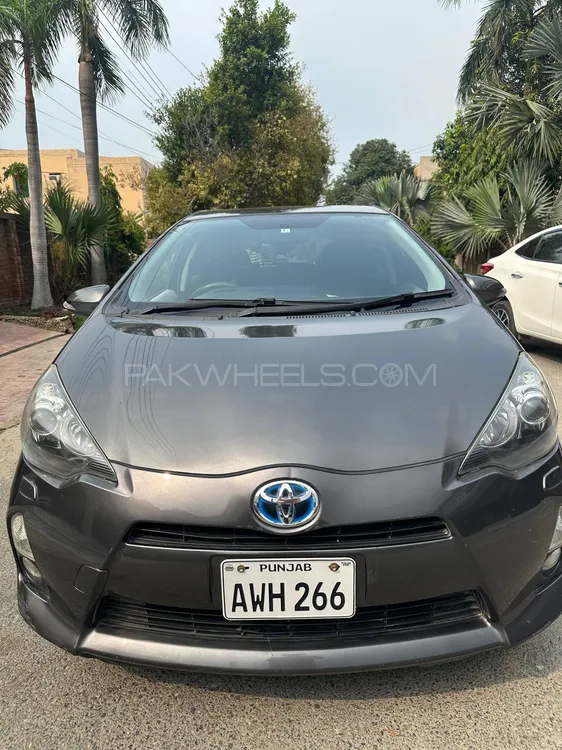 Toyota Aqua 2012 for Sale in Lahore Image-1