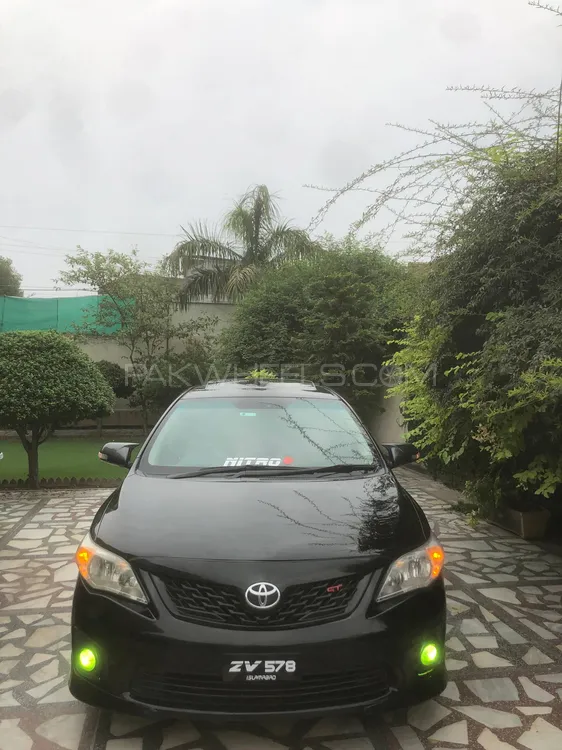 Toyota Corolla 2013 for Sale in Peshawar Image-1