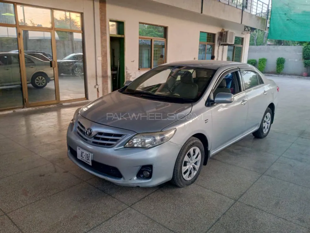 Toyota Corolla 2013 for Sale in Islamabad Image-1