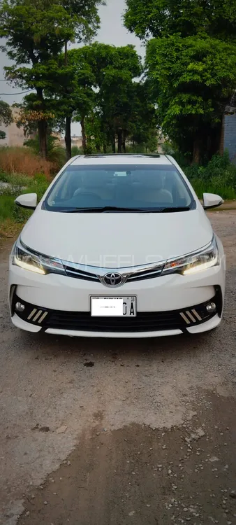 Toyota Corolla 2018 for Sale in Sialkot Image-1