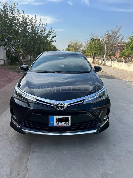 Toyota Corolla 2022 for Sale in Islamabad Image-1