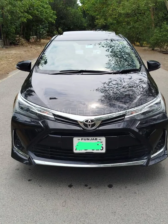 Toyota Corolla 2021 for Sale in Lahore Image-1