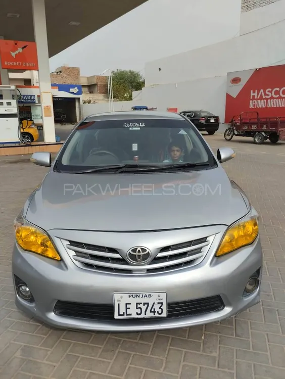 Toyota Corolla 2011 for Sale in Daska Image-1
