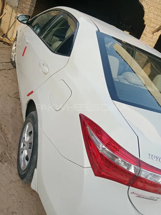 Toyota Corolla 2017 for Sale in Jalalpur Jattan Image-1