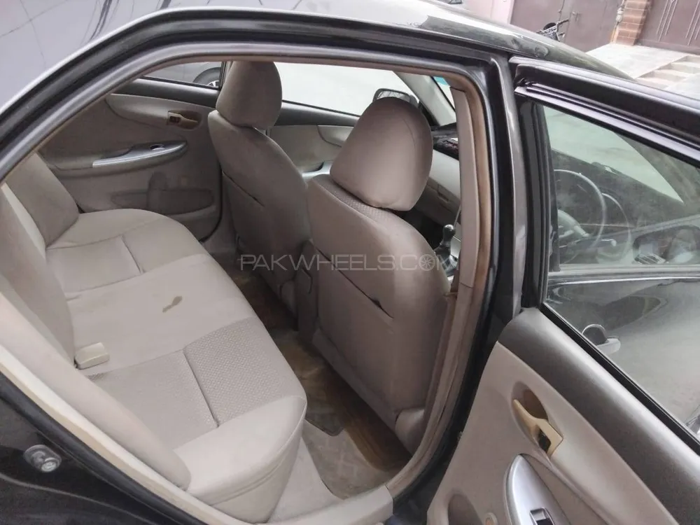 Toyota Corolla 2009 for Sale in Karachi Image-1