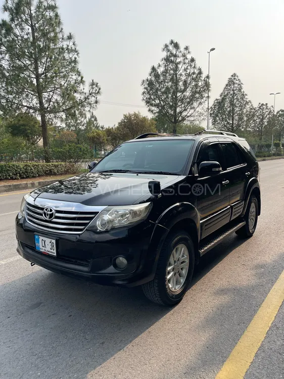 Toyota Fortuner 2014 for Sale in Islamabad Image-1