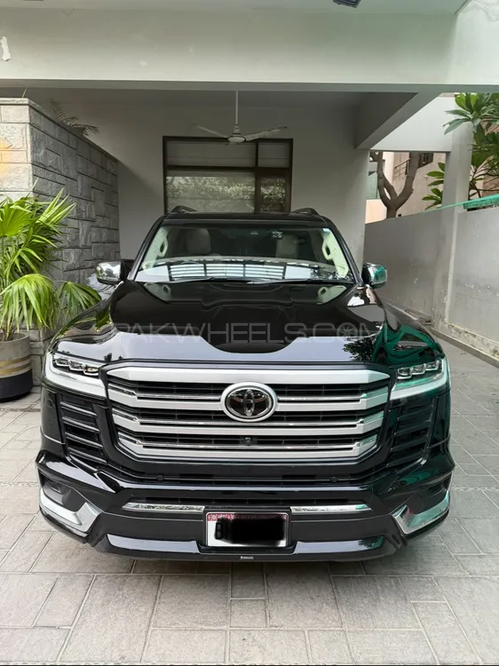Toyota Land Cruiser 2021 for Sale in Karachi Image-1