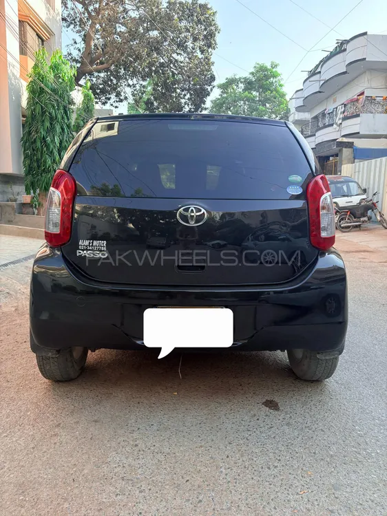 Toyota Passo 2015 for Sale in Karachi Image-1