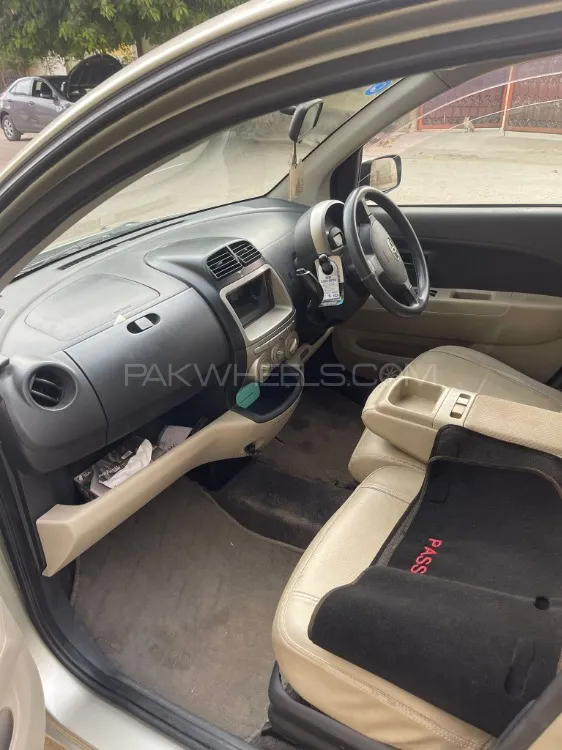 Toyota Passo 2010 for Sale in Karachi Image-1