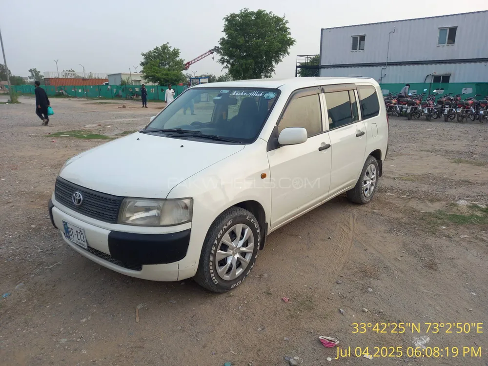 Toyota Probox 2006 for Sale in Islamabad Image-1
