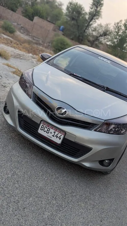 Toyota Vitz 2014 for Sale in Lodhran Image-1