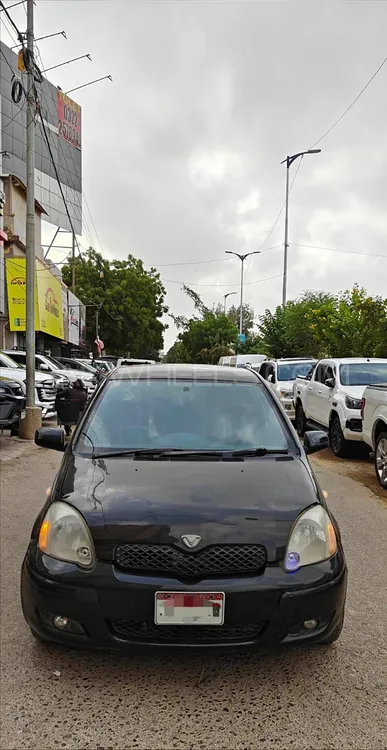 Toyota Vitz 2002 for Sale in Karachi Image-1