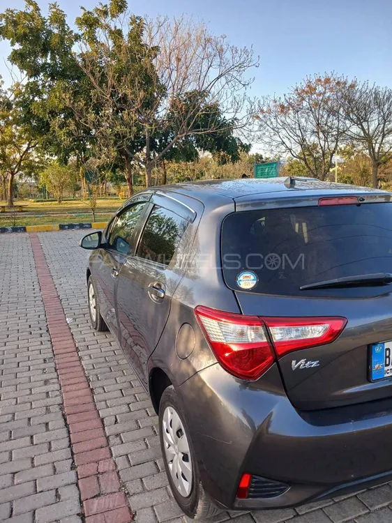 Toyota Vitz 2018 for Sale in Islamabad Image-1