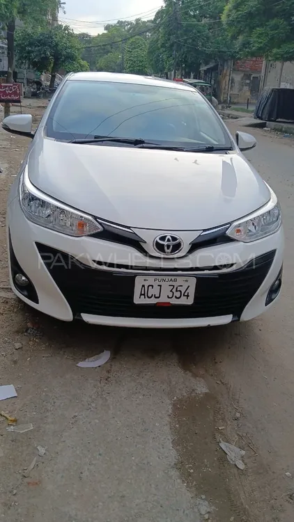 Toyota Yaris Sedan 2021 for Sale in Lahore Image-1
