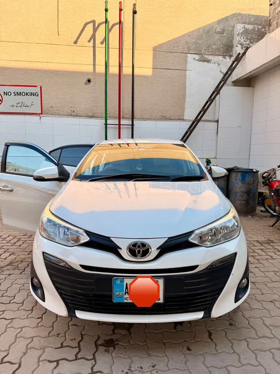 Toyota Yaris Sedan 2021 for Sale in Islamabad Image-1