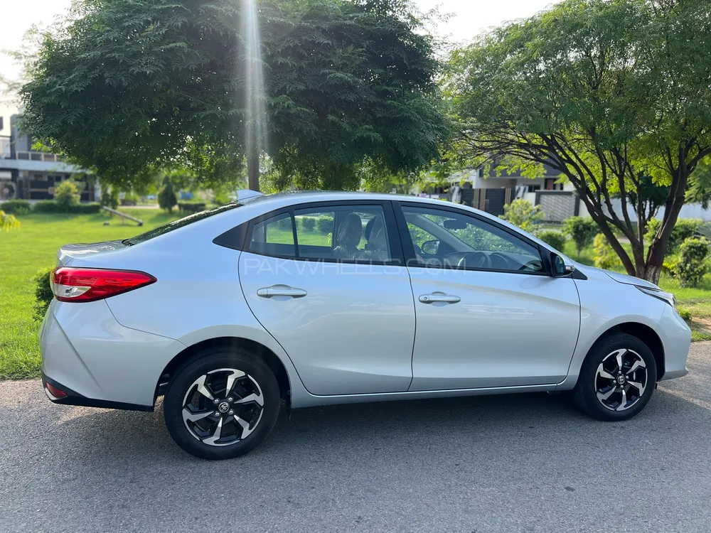 Toyota Yaris Sedan 2025 for Sale in Gujranwala Image-1