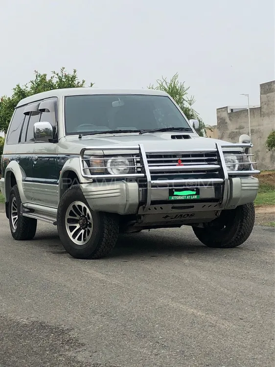 Mitsubishi Pajero 1990 for Sale in Jaranwala Image-1