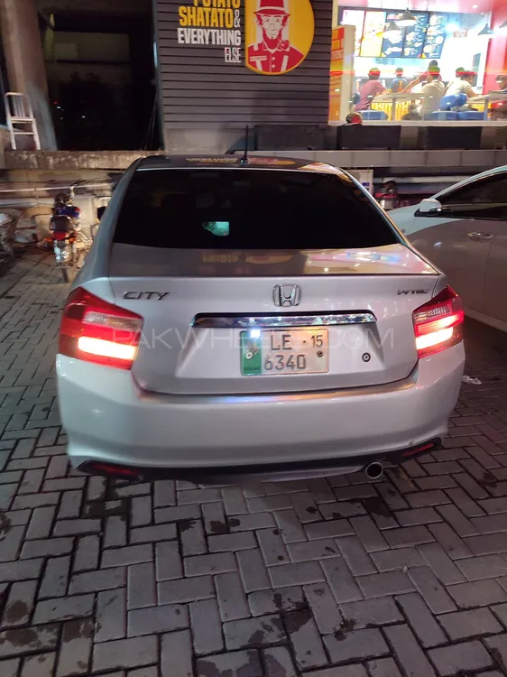 Honda City 2015 for Sale in Islamabad Image-1